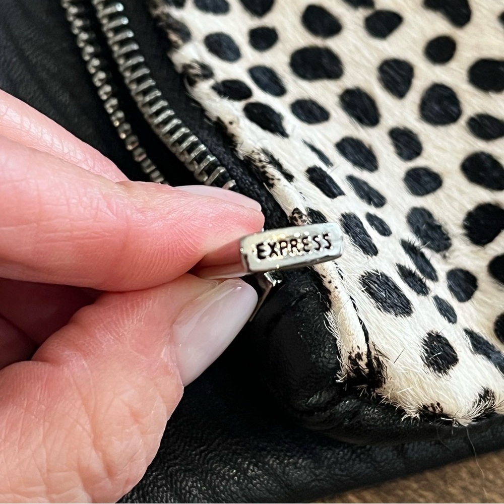 Express animal print pony fur black faux leather folder over purse shoulder bag - Picture 5 of 8